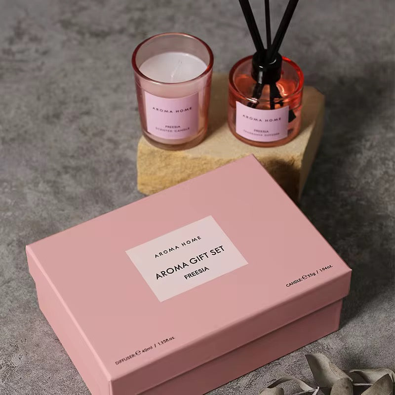 Giftset: Geurkaars + Geurstokjes